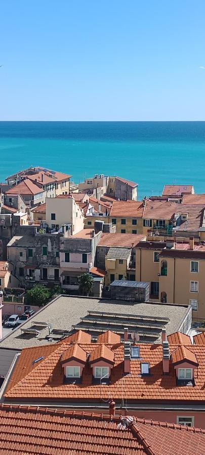 Апартаменты Casa Di Claude 2 Finalmarina Финале Лигуре Экстерьер фото